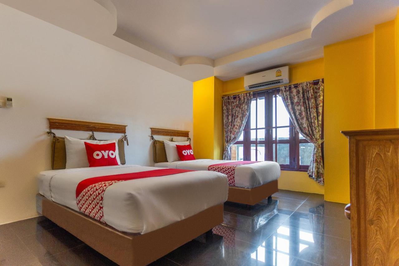 Yellow Tique Hotel Lampang Ngoại thất bức ảnh