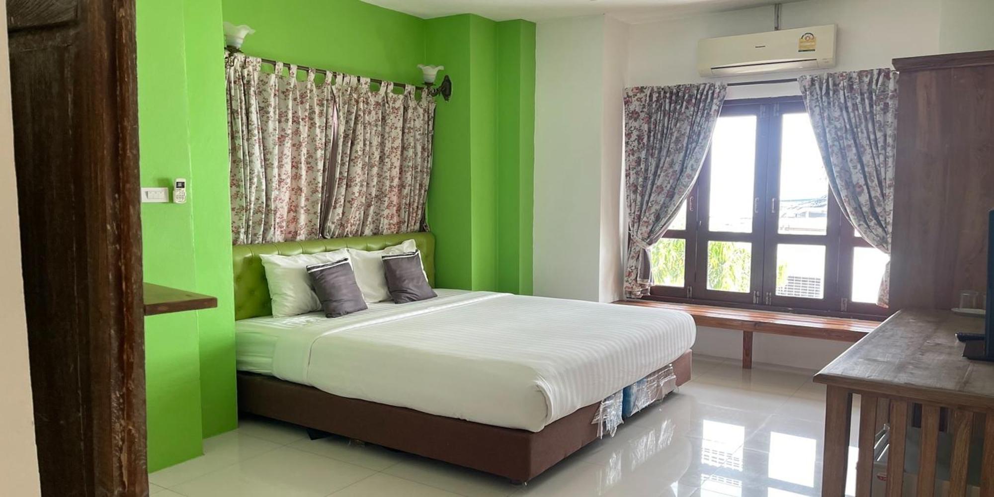 Yellow Tique Hotel Lampang Ngoại thất bức ảnh