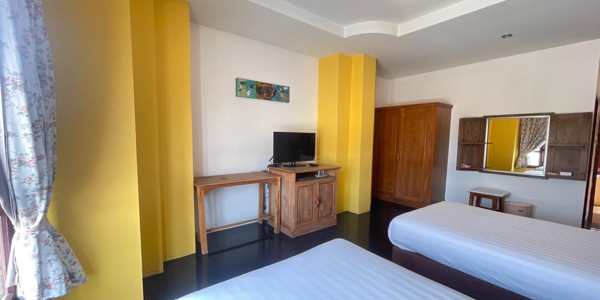 Yellow Tique Hotel Lampang Ngoại thất bức ảnh