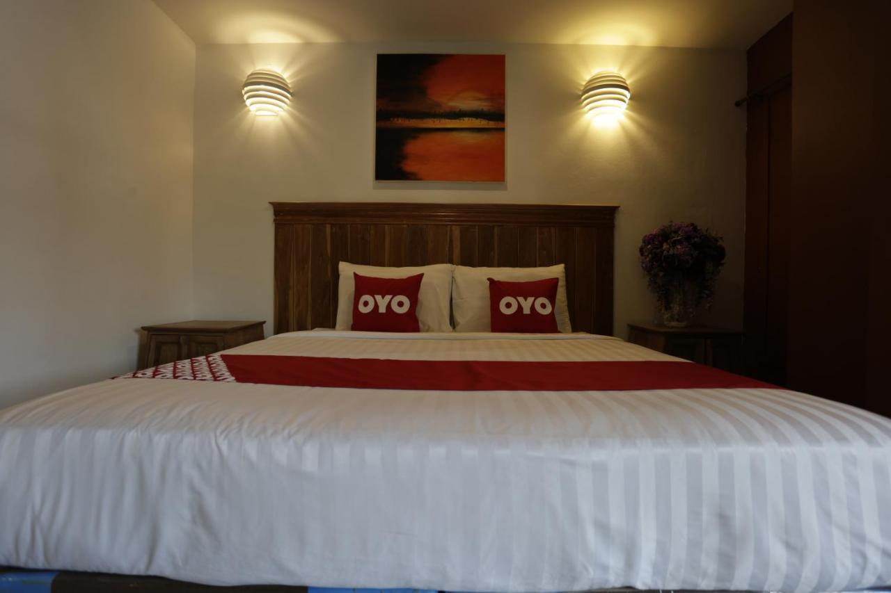Yellow Tique Hotel Lampang Ngoại thất bức ảnh
